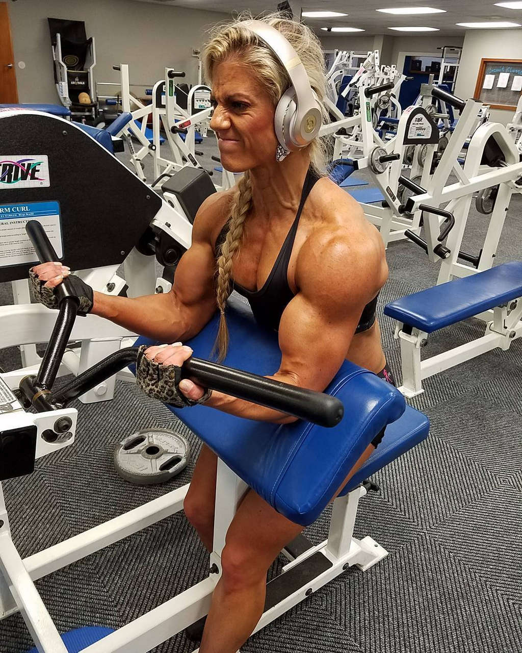 Autumn Edwards Muscles