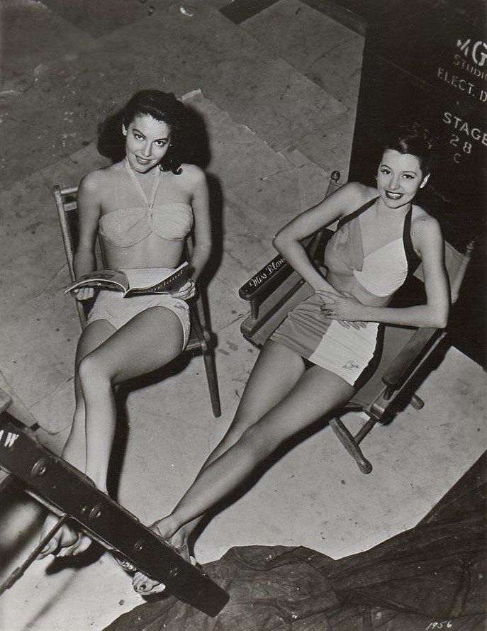Ava Gardner And Cyd Charisse 1940s NSF