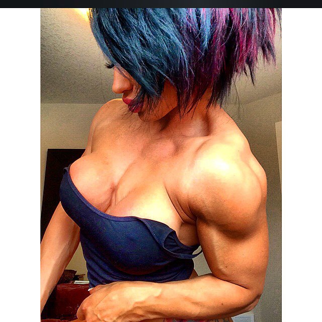 Azaria Glaim Muscles