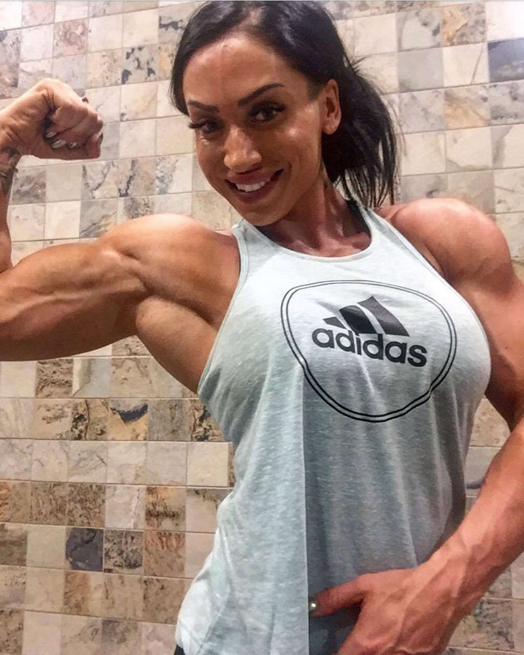 Azaria Glaim Muscles