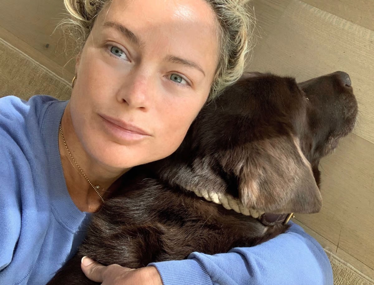 Bare Face Supermodel Carolyn Murphy At 46 Proving That Not All Whites Age Like Milk NSFW