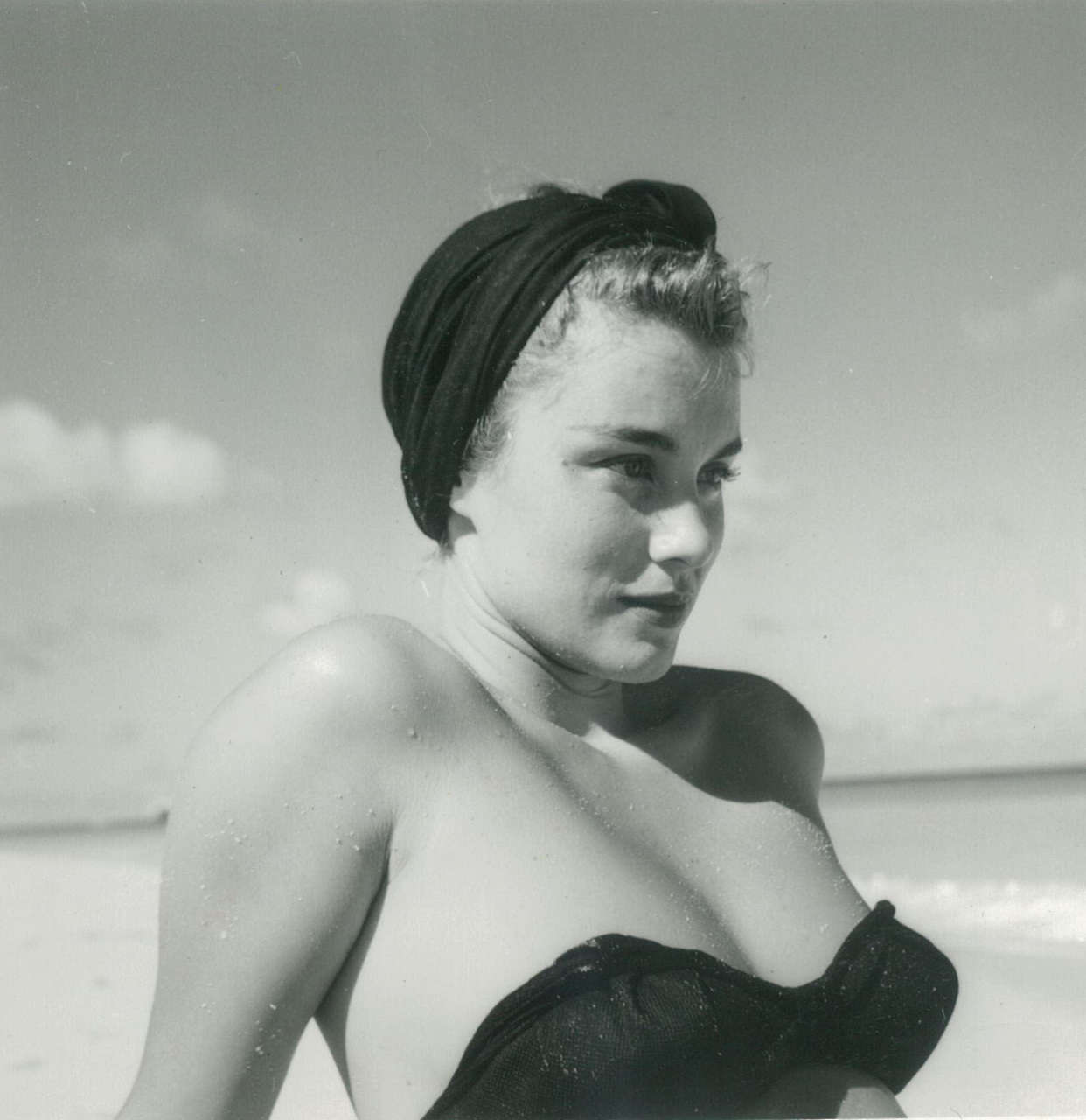 Beach Babe Linda Christian C 1951 NSF