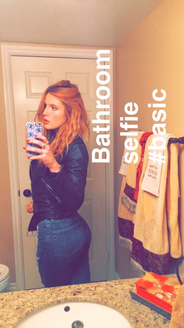Bella Thorne Bathroom Selfie NSFW