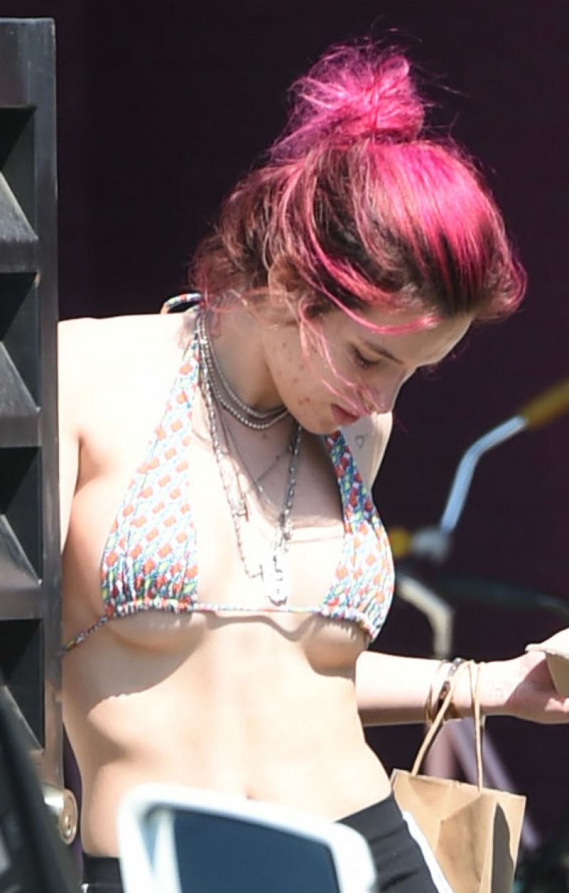 Bella Thorne Bikini Top Picks Up Her Delivery From Juice Crafters