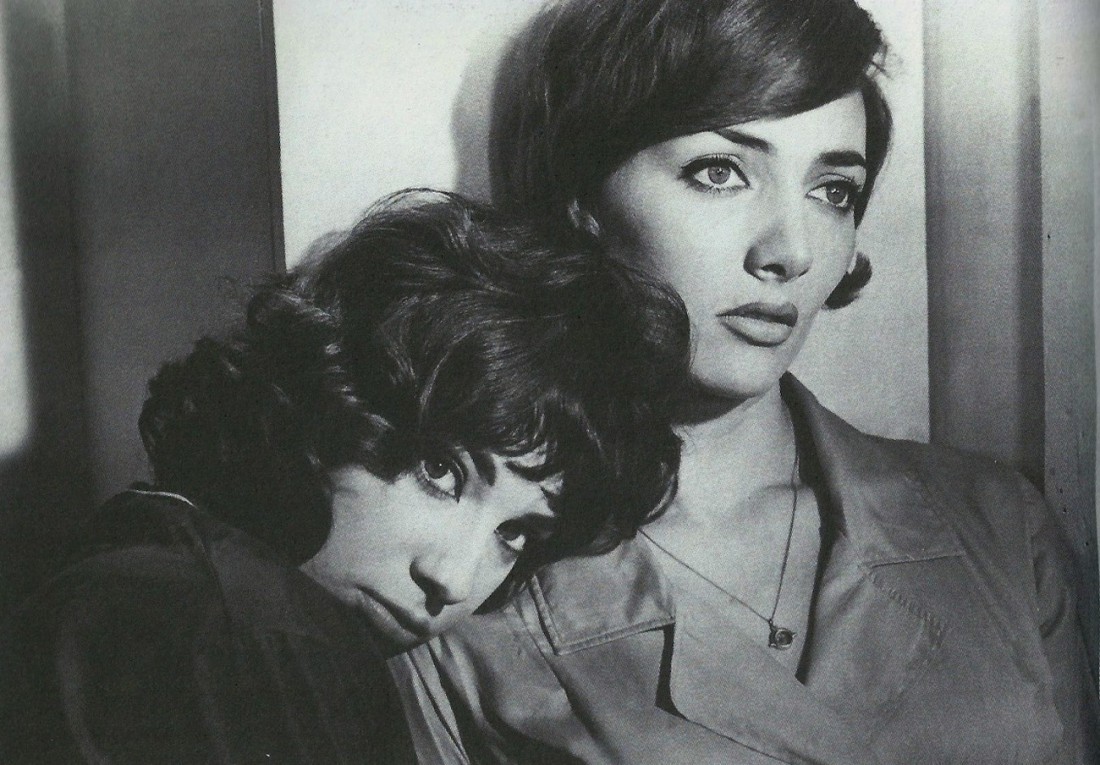 Bernadette Lafont And Stephane Audran In The Film Les Bonnes Femmes 1960 NSF