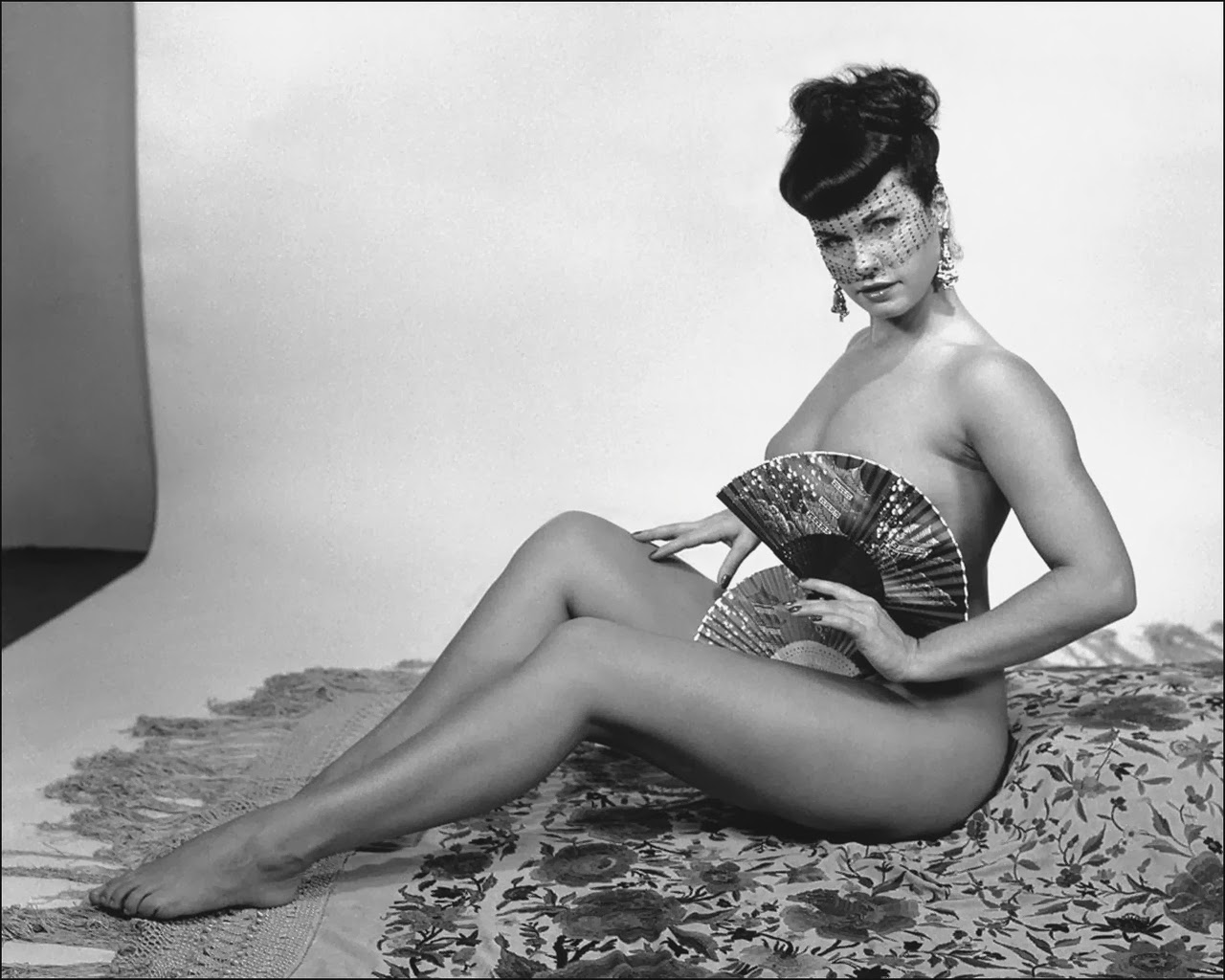 Bettie Page NSFW