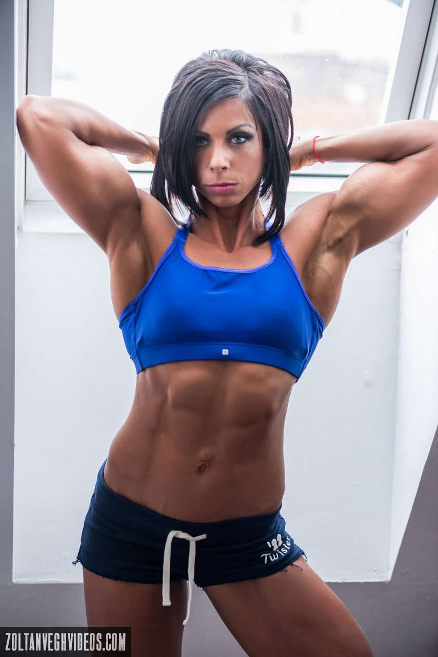 Bettina Puchinger Muscles