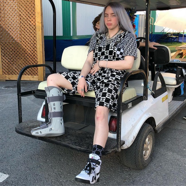 Billie Eilish NSFW