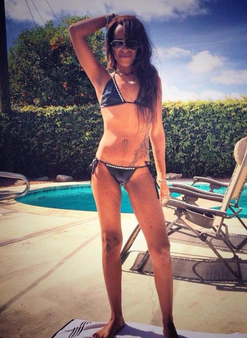 Bobbi Kristina Brown Camel Toe NSFW