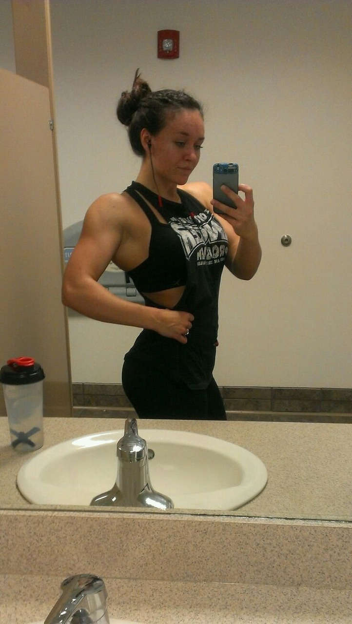 Brianna Pacheco Muscles