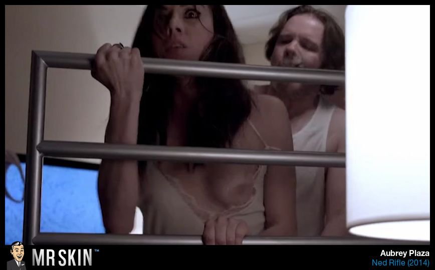 Brief Left Boob From Aubrey Plaza In Ned Rifle 2014 NSFW