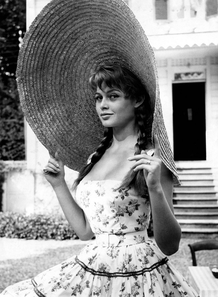 Brigitte Bardot Wearing A Giant Straw Hat 1950 NSF