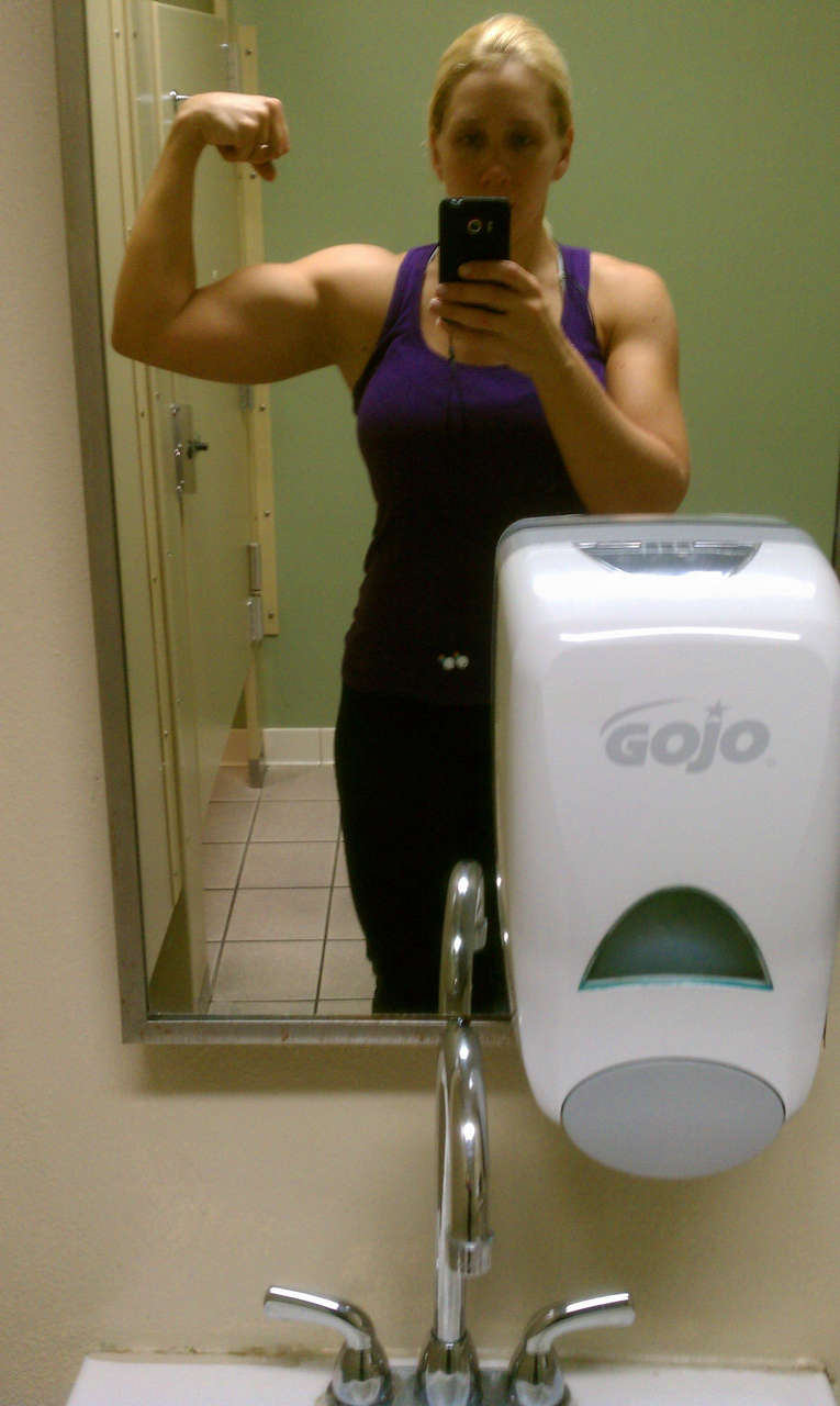 Britta Foster Muscles