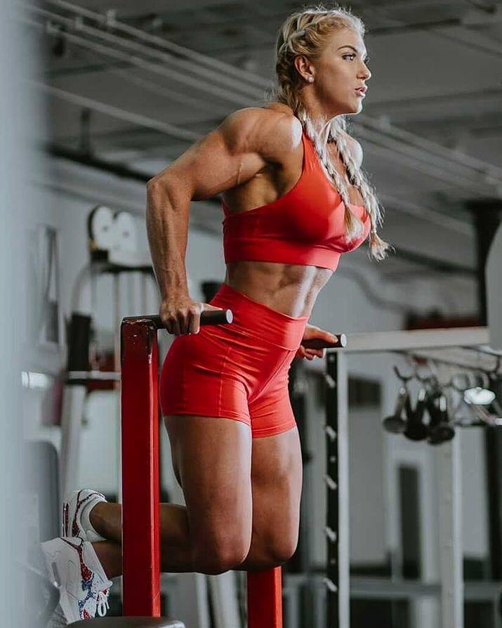 Brittany Diamond Muscles