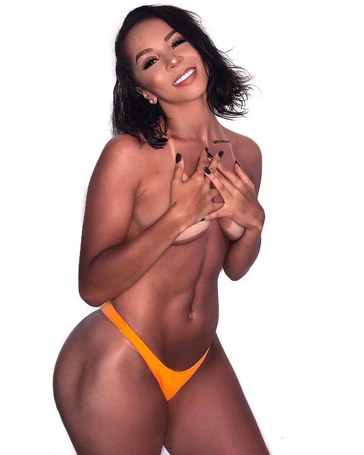 Brittany renner nsfw
