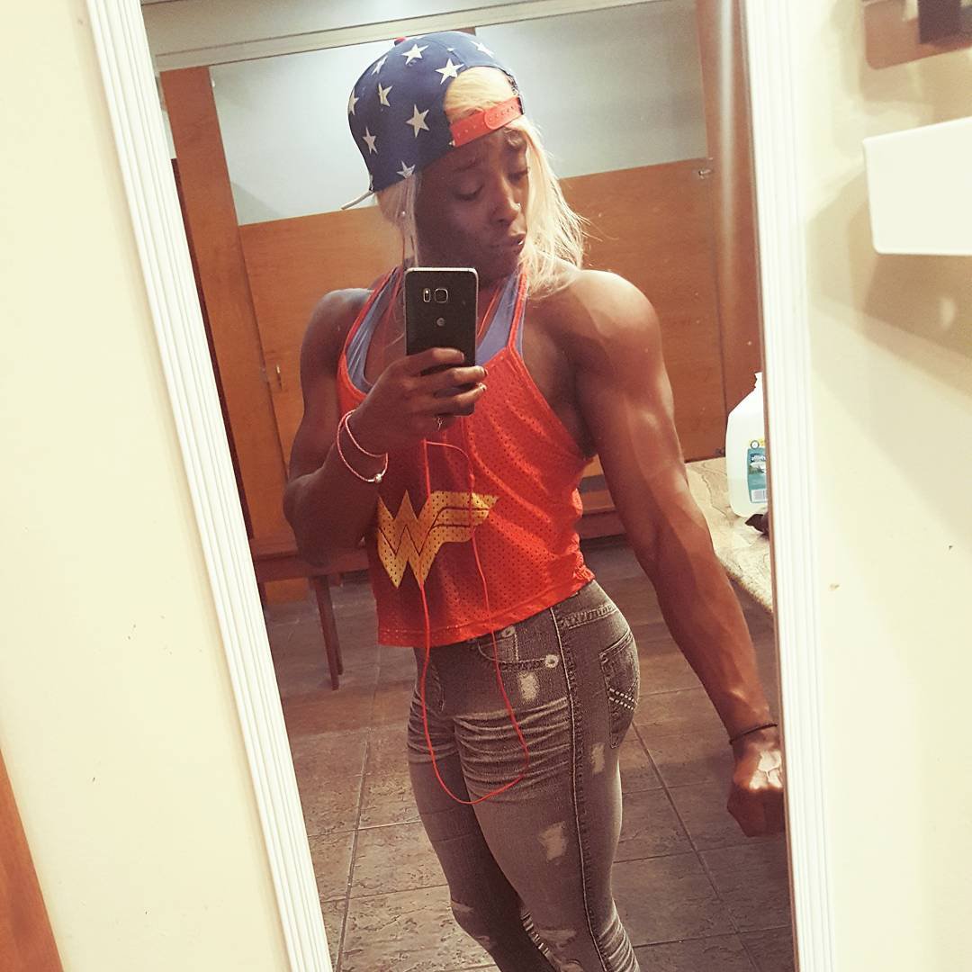 Brittany Watts Muscles