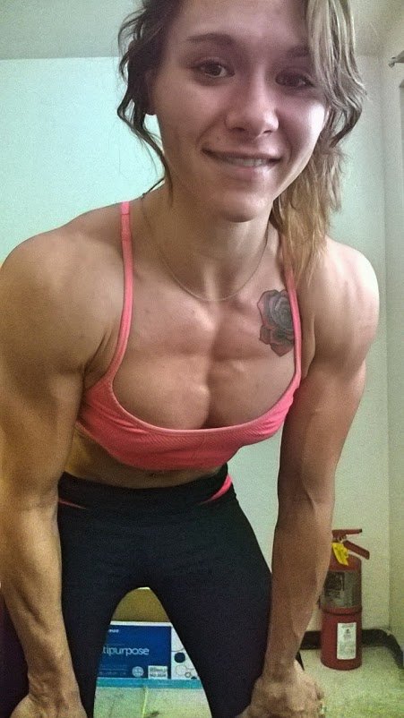 Brittni Kent Muscles