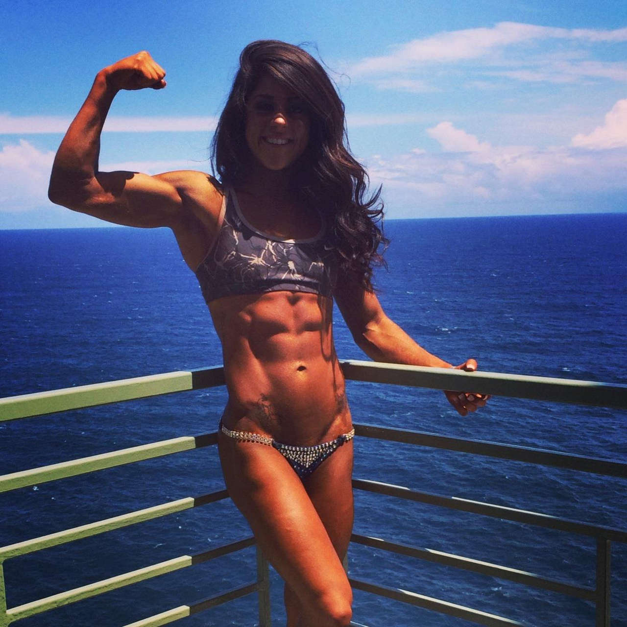 Brooke Indof Muscles