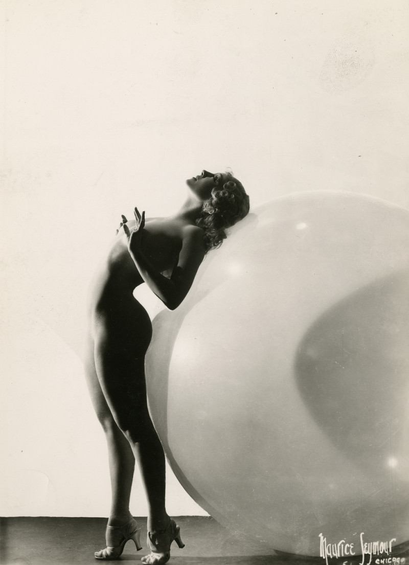 Burlesque Dancer Sally Rand Photographed By Maurice Seymour 1939 NSF
