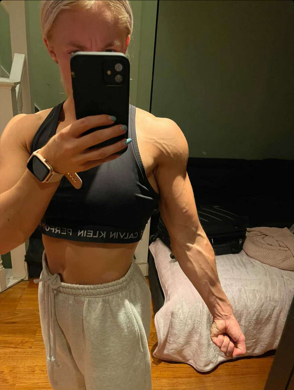 Caitlin Hill Muscles