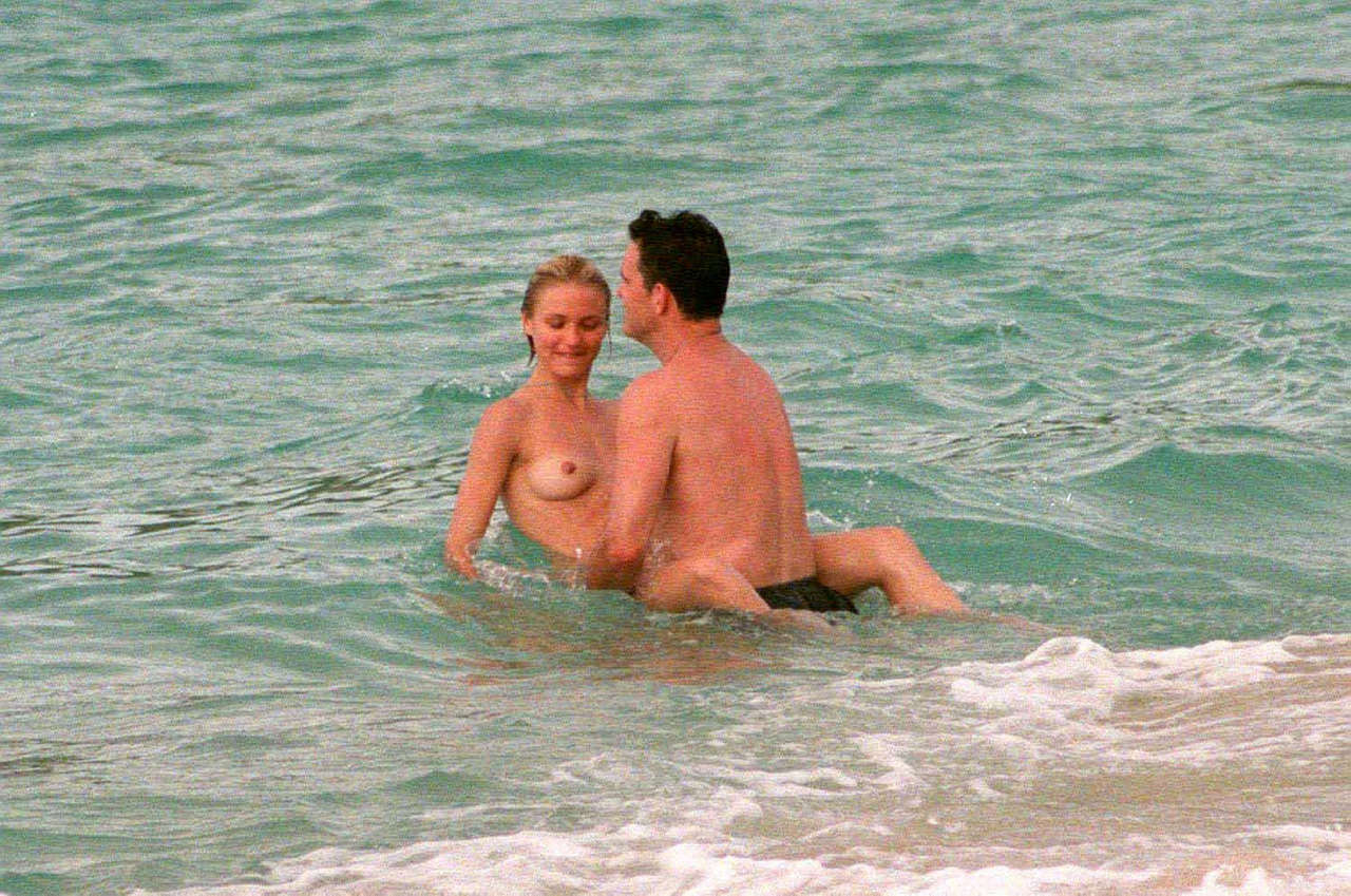 Cameron Diaz On Beach NSFW