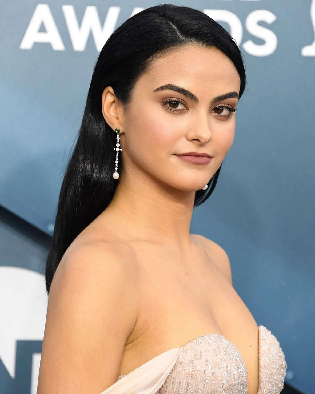 Camila Mendes Cleavag