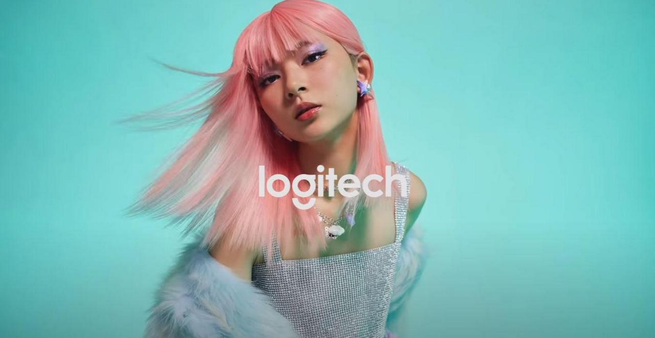 Can Anyone Help Me Identify This Model From The Logitech Pop Ad NSFW