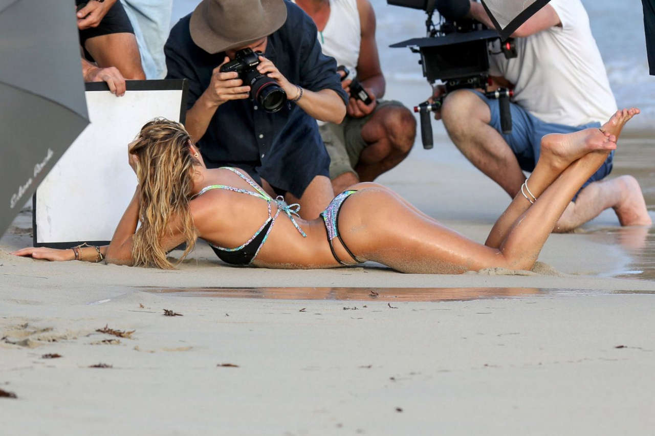 Candice Swanepoel Latest Candids Ass