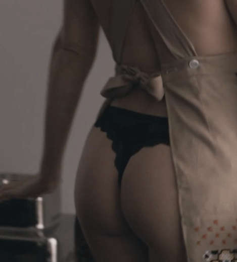 Carice Van Houten Ass