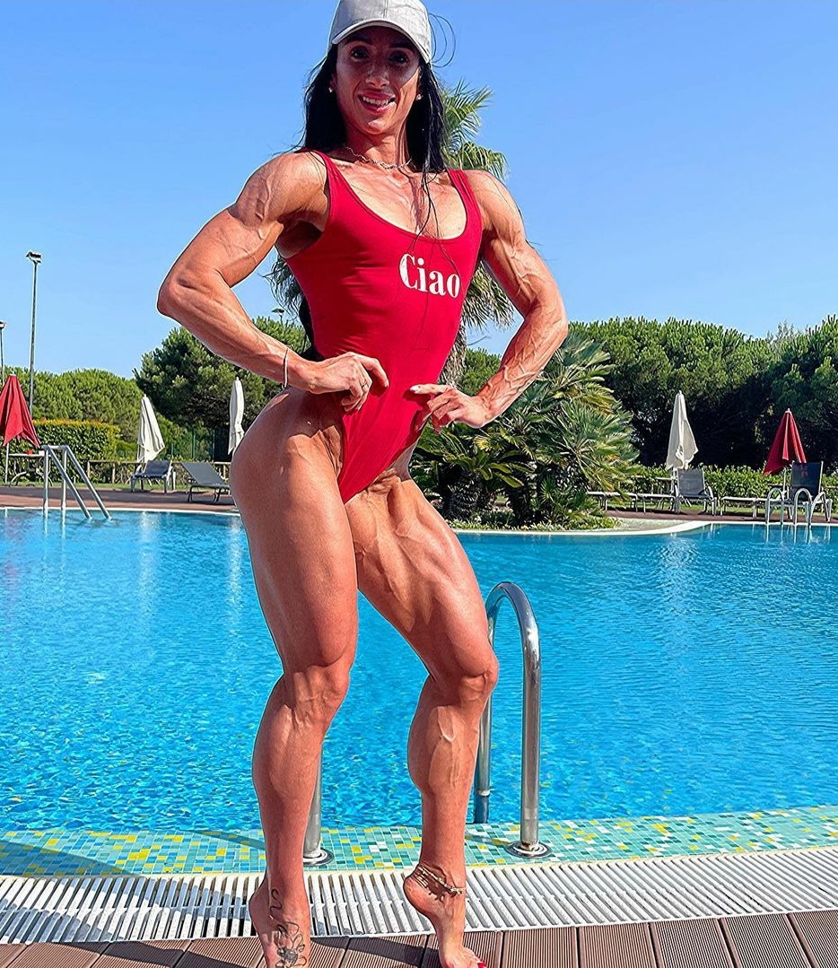 Carmen Penalver Muscles