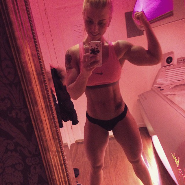 Caroline Aspenskog Muscles