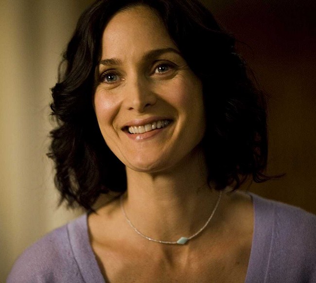 Carrie Anne Moss NSFW