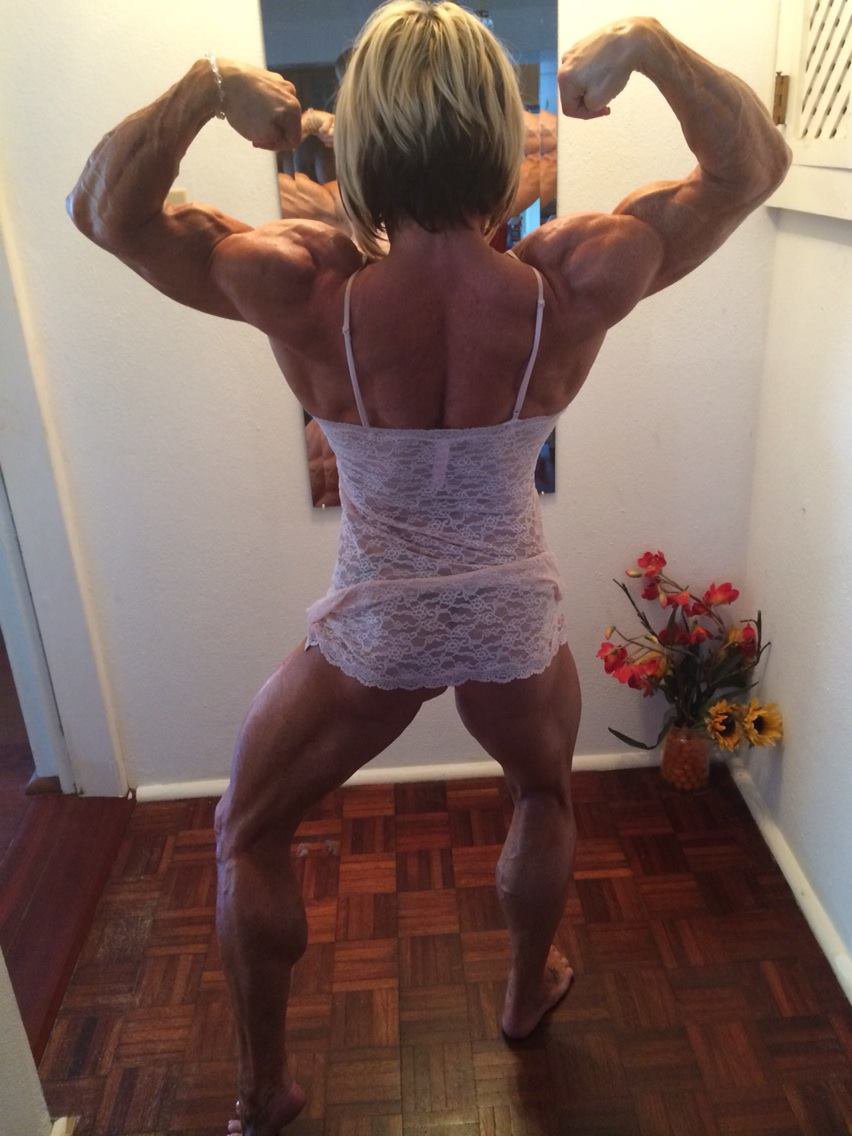 Carrie Woolridge Muscles