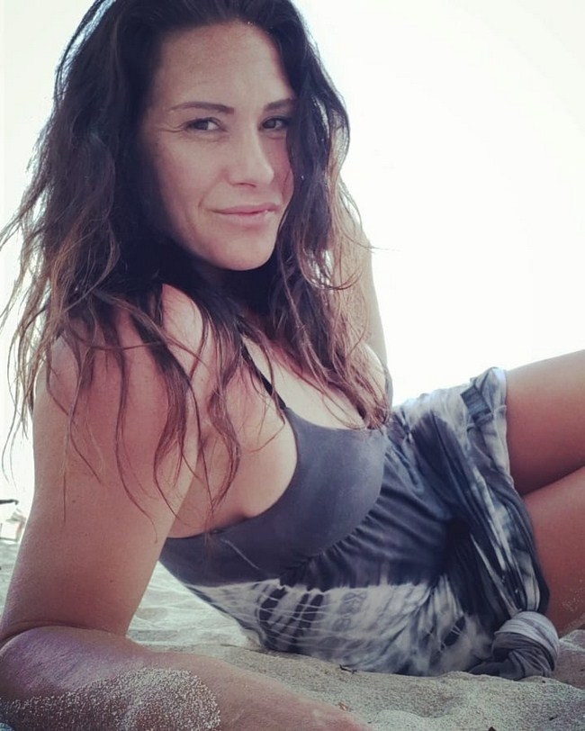 Cat Zingano NSFW