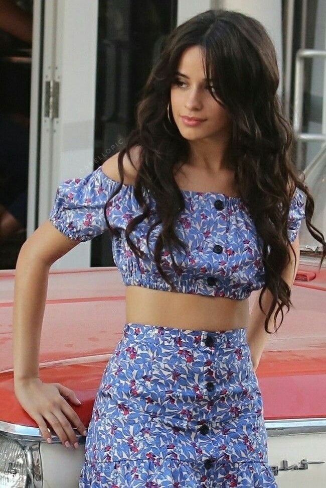 Celebrities Camila Cabello