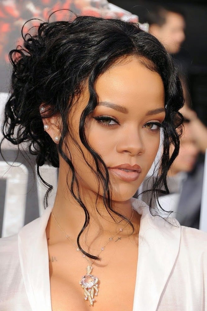 Celebrities Rihanna