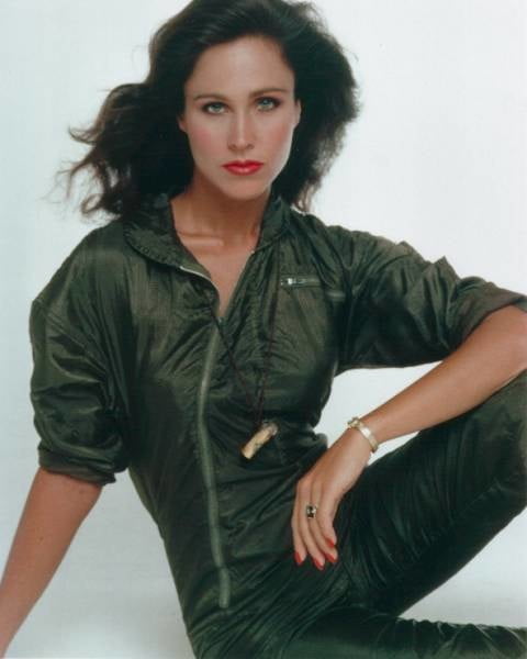 Celebrity Hot 250 98 Erin Gray