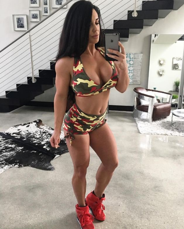 Celeste Bonin Muscles