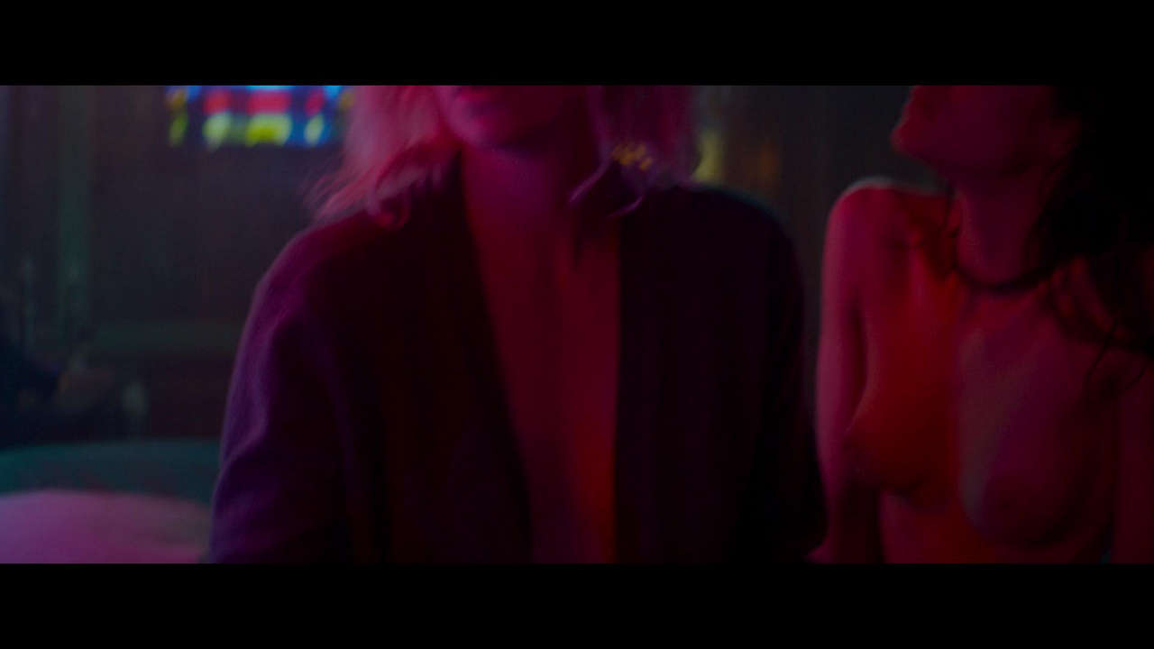 Charlize Theron Sofia Boutella In Atomic Blonde 2017 NSFW