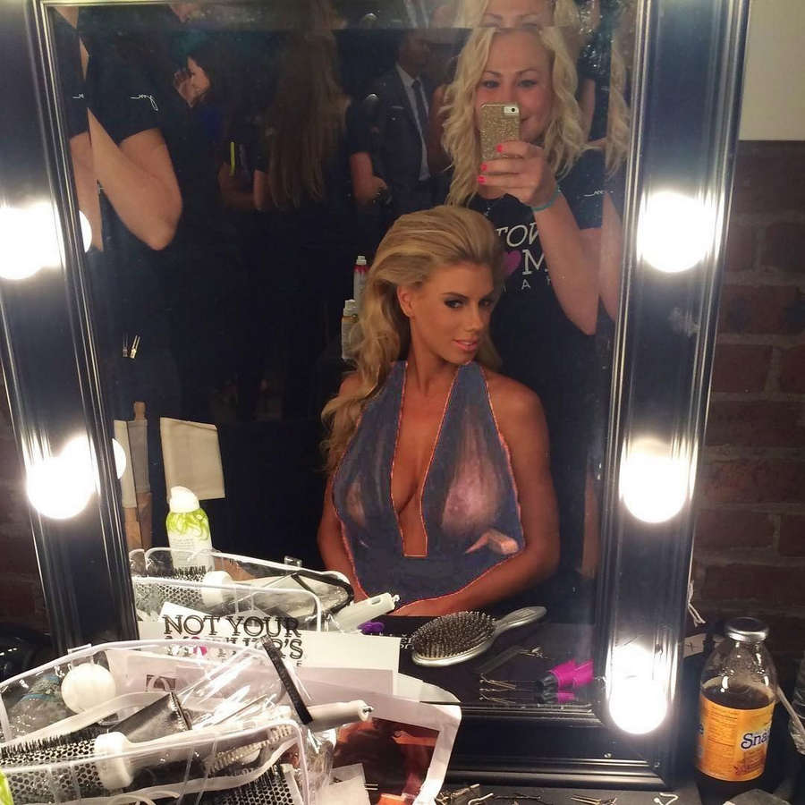 Charlotte Mckinney NSFW