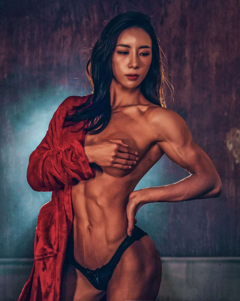 Choi Wuyeong Muscles