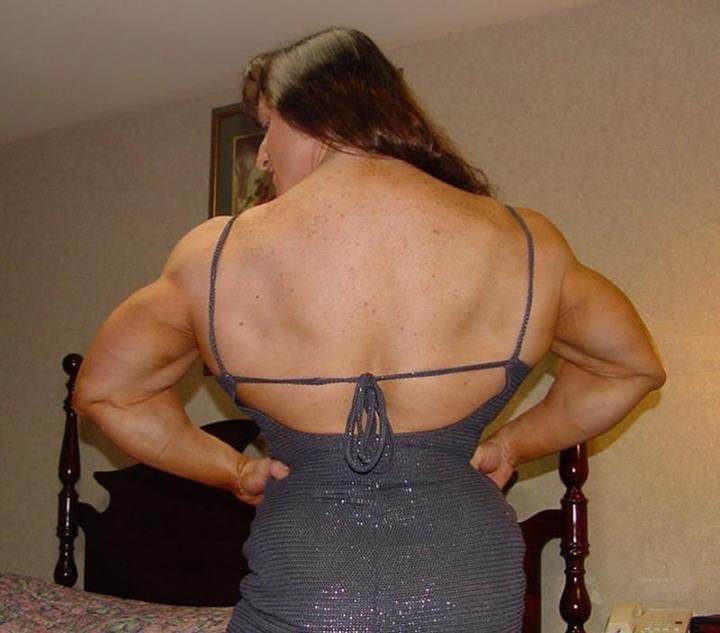 Christine Envall Muscles