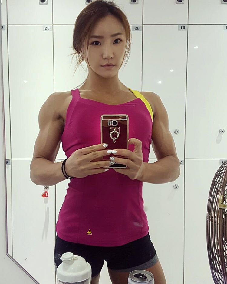 Chu Mi Kim Muscles