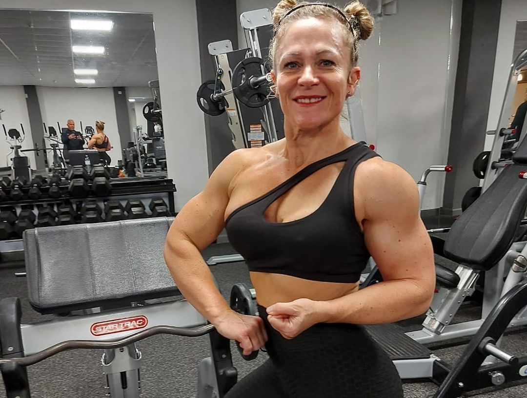 Claire Smith Muscles