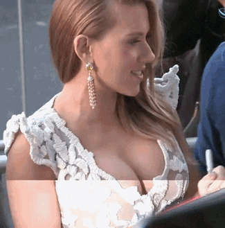 Classic Scarjo Big Tits