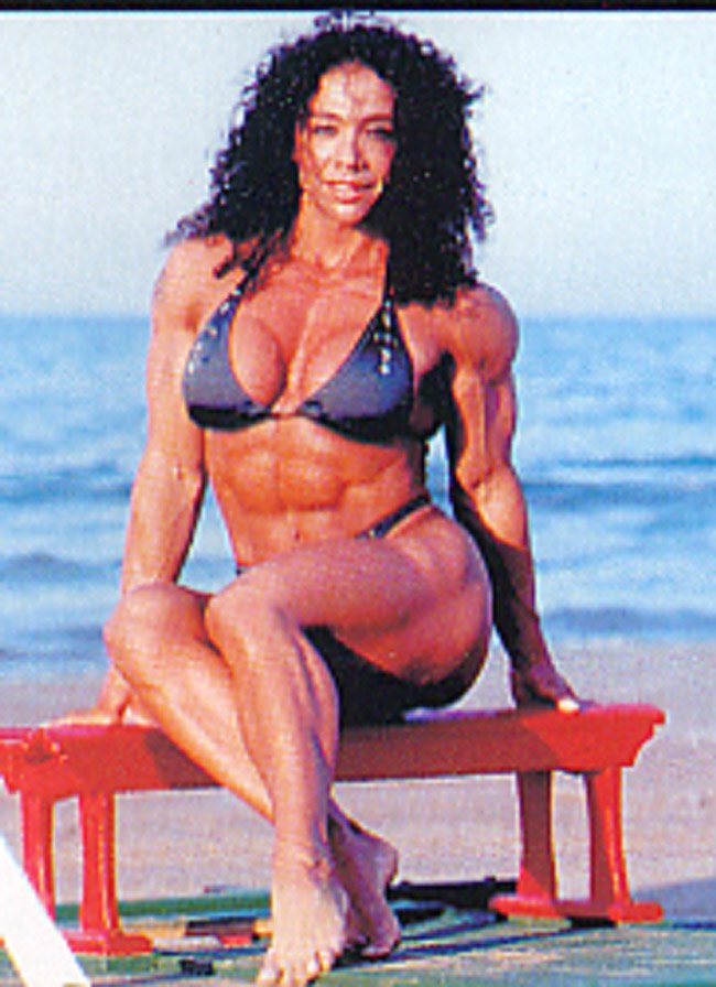 Claudia Bianchi Muscles