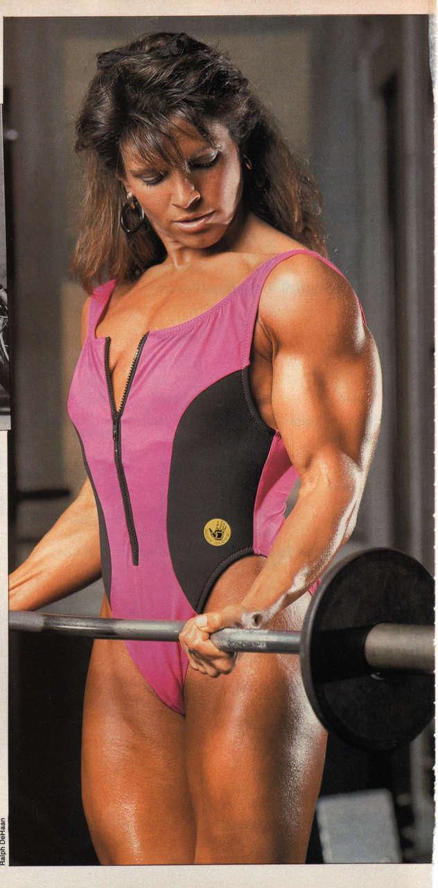 Claudia Wagner Muscles