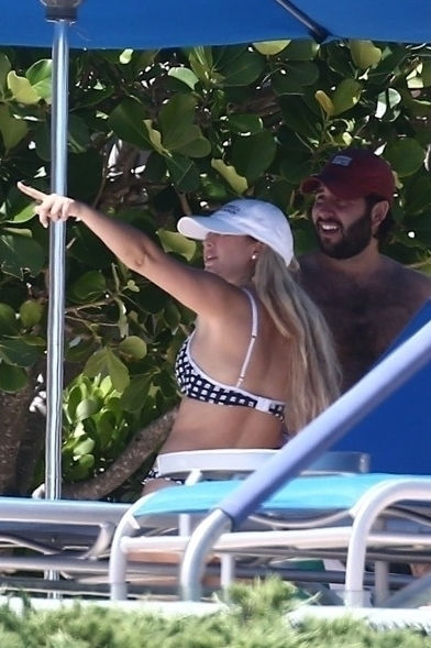 Corinne Olympios NSFW