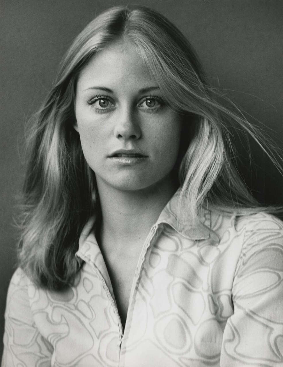 Cybill Shepherd Portrait From 1972 She Turns 70 Today NSF