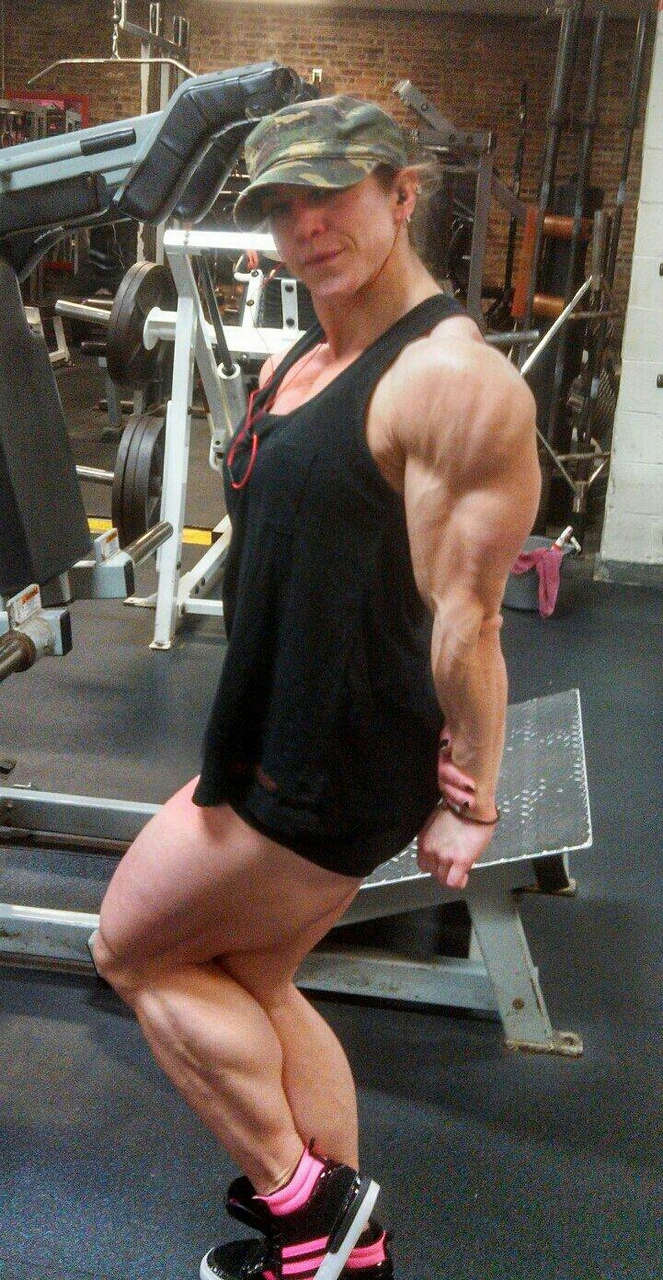 Cynthia Colon Muscles